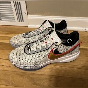 Lebron 20 - The Debut